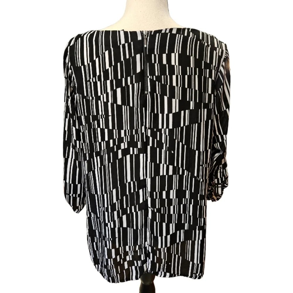 Apt. 9 Black and White Blouse - Picture 5 of 9